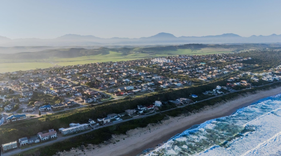 5 Bedroom Property for Sale in Fraaiuitsig Western Cape